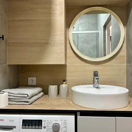 Апарт-готель міамо студіо з терасою Львів