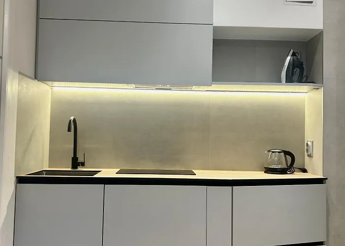 公寓式酒店 міамо студіо з терасою 3*